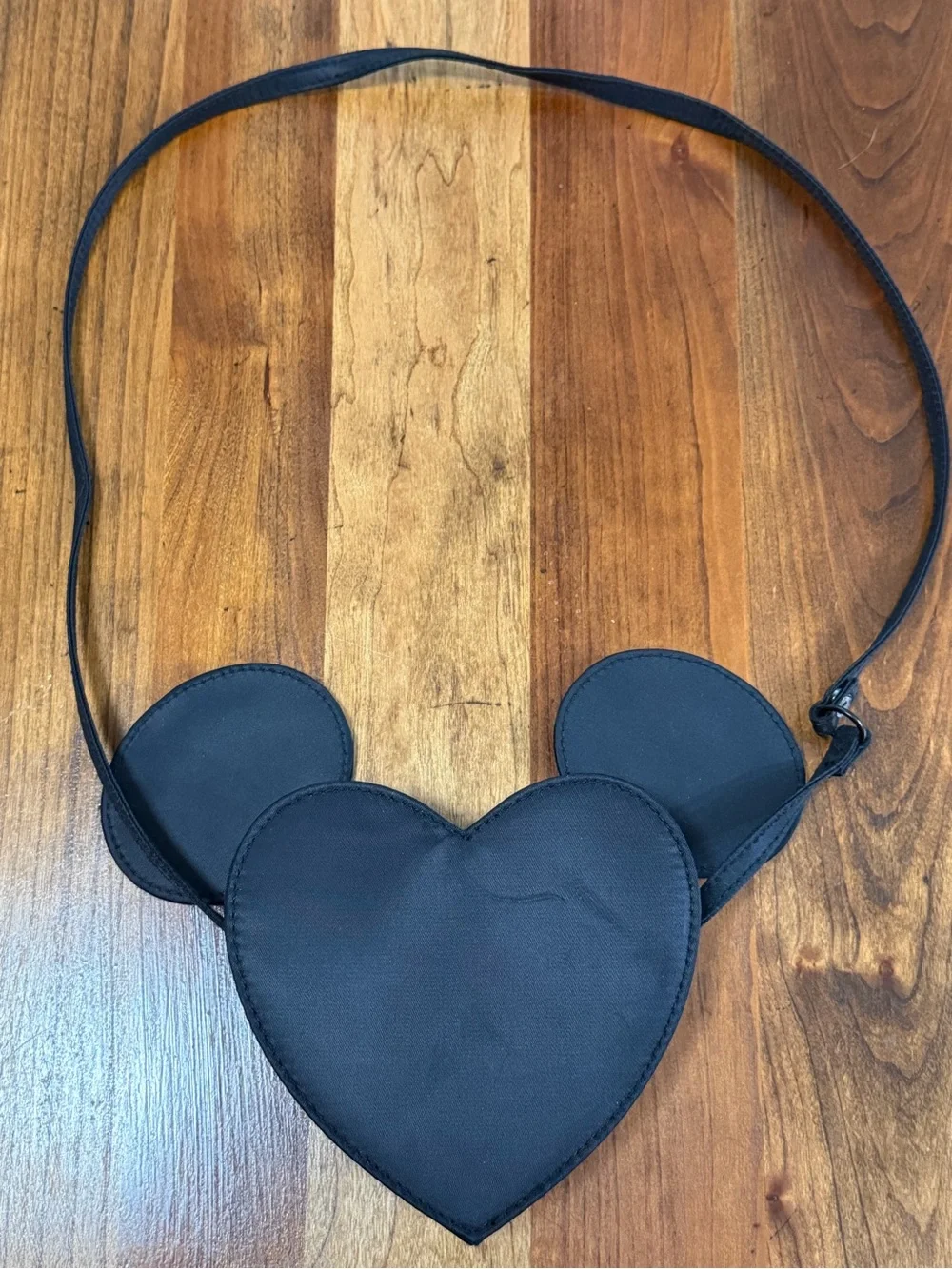 Disney x Keith Haring for H&M heart mouse ears shoulder bag